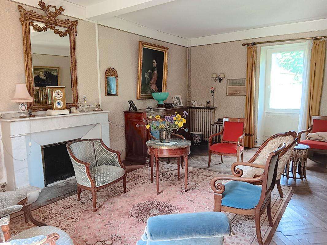 Maison à CATUS