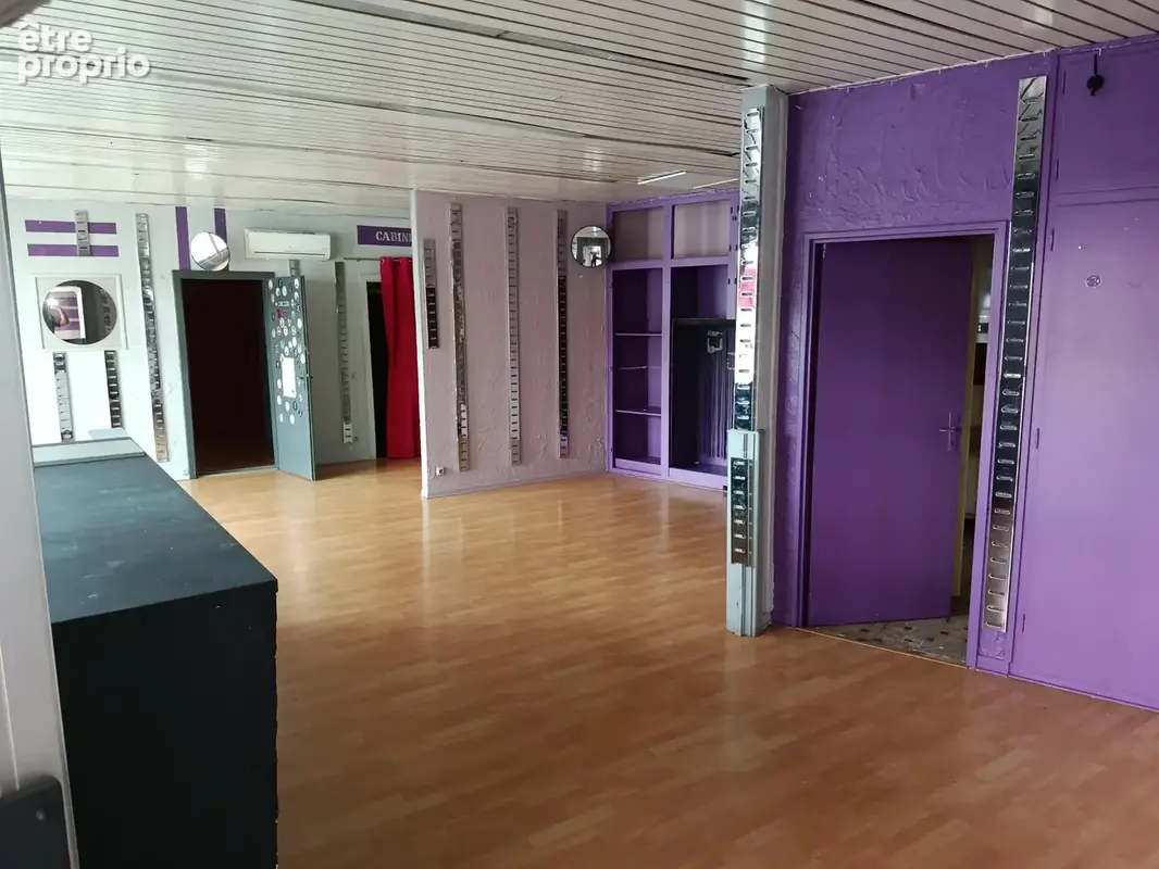 Local commercial de 90m2 au centre-ville - photo 6