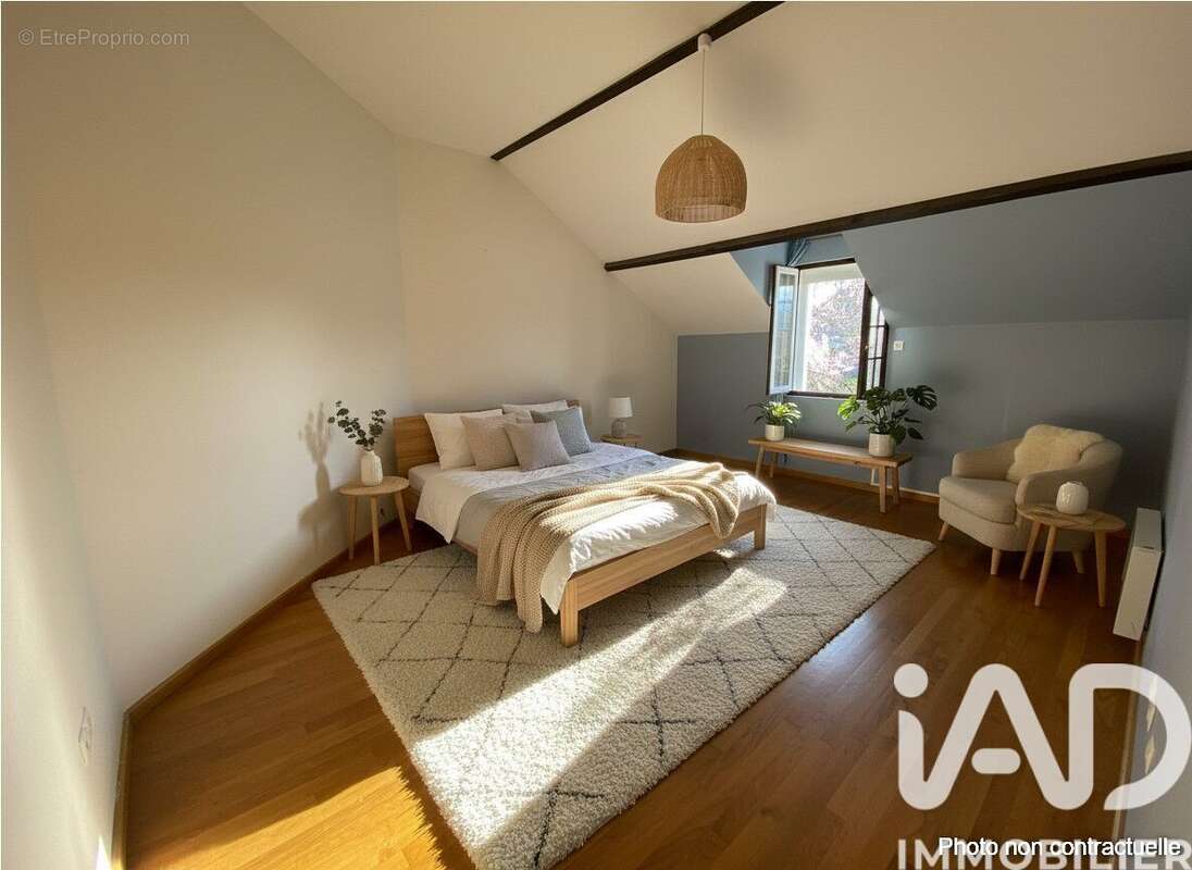 Maison 140 m² à Vouneuil-Sous-Biard  - photo 8