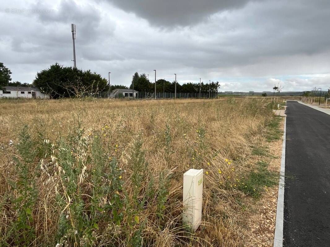 Terrain à MERIGNAC