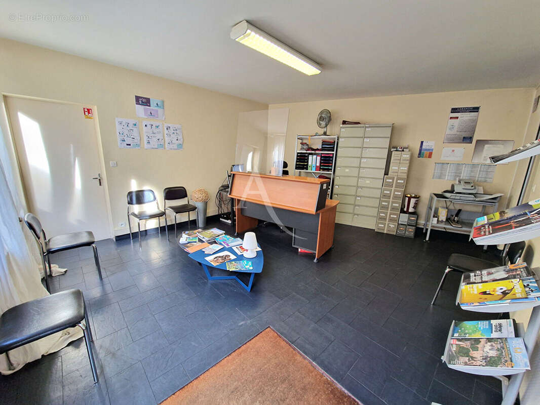 Appartement à THOUARCE