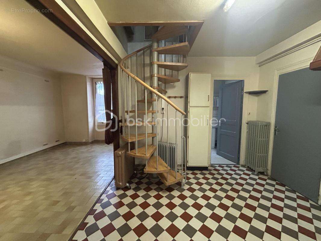 Maison à CHABLIS