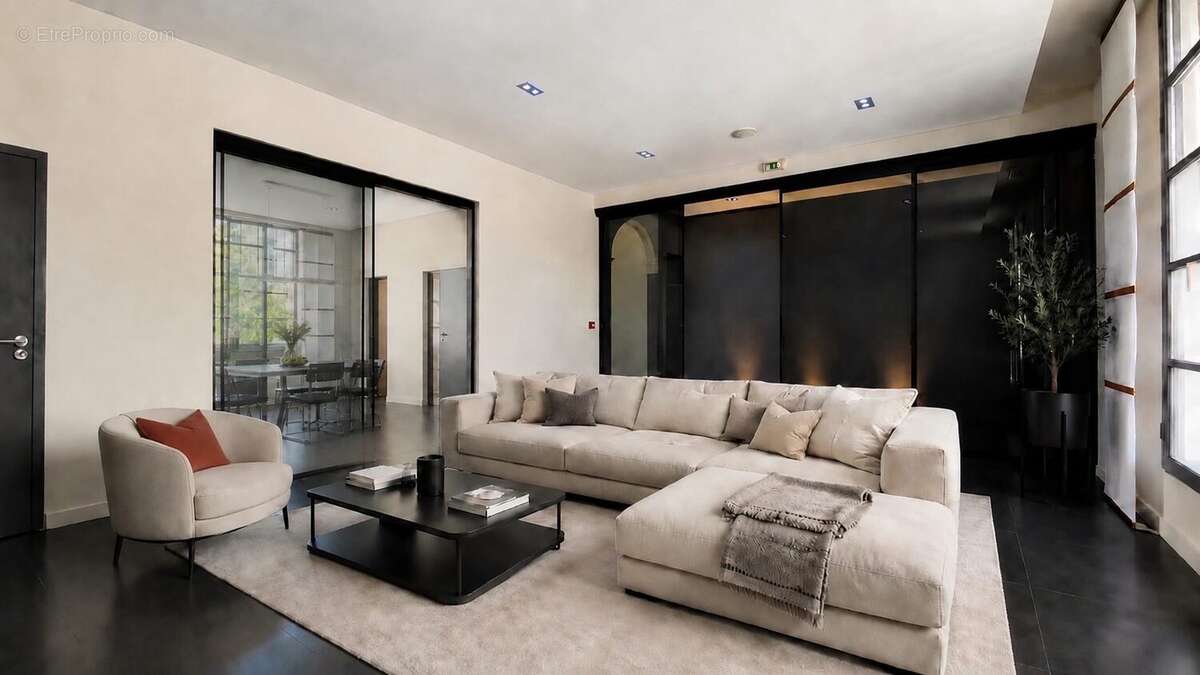 Maison à NIMES