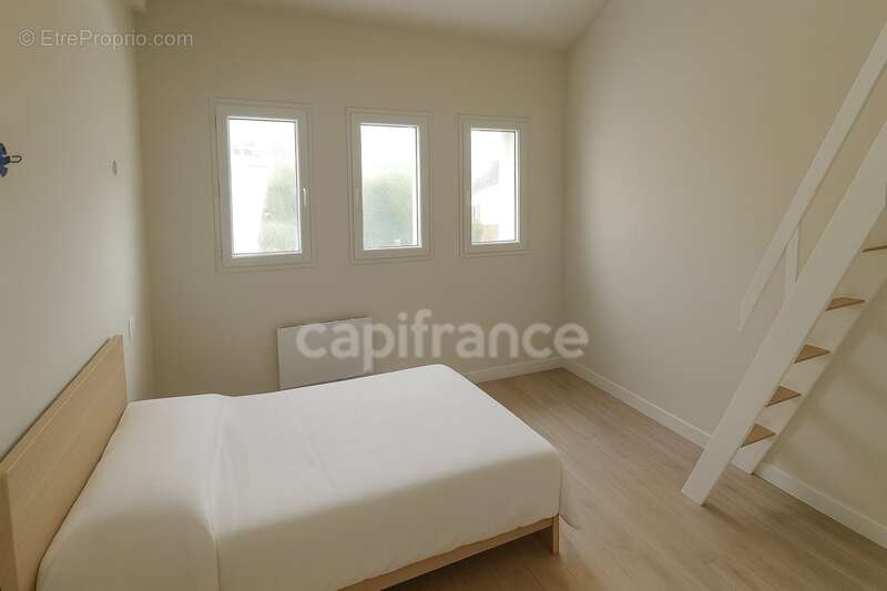 Maison à vendre 4 pièces ROYAN (17) - Quartier du parc - Grand Garage - photo 8