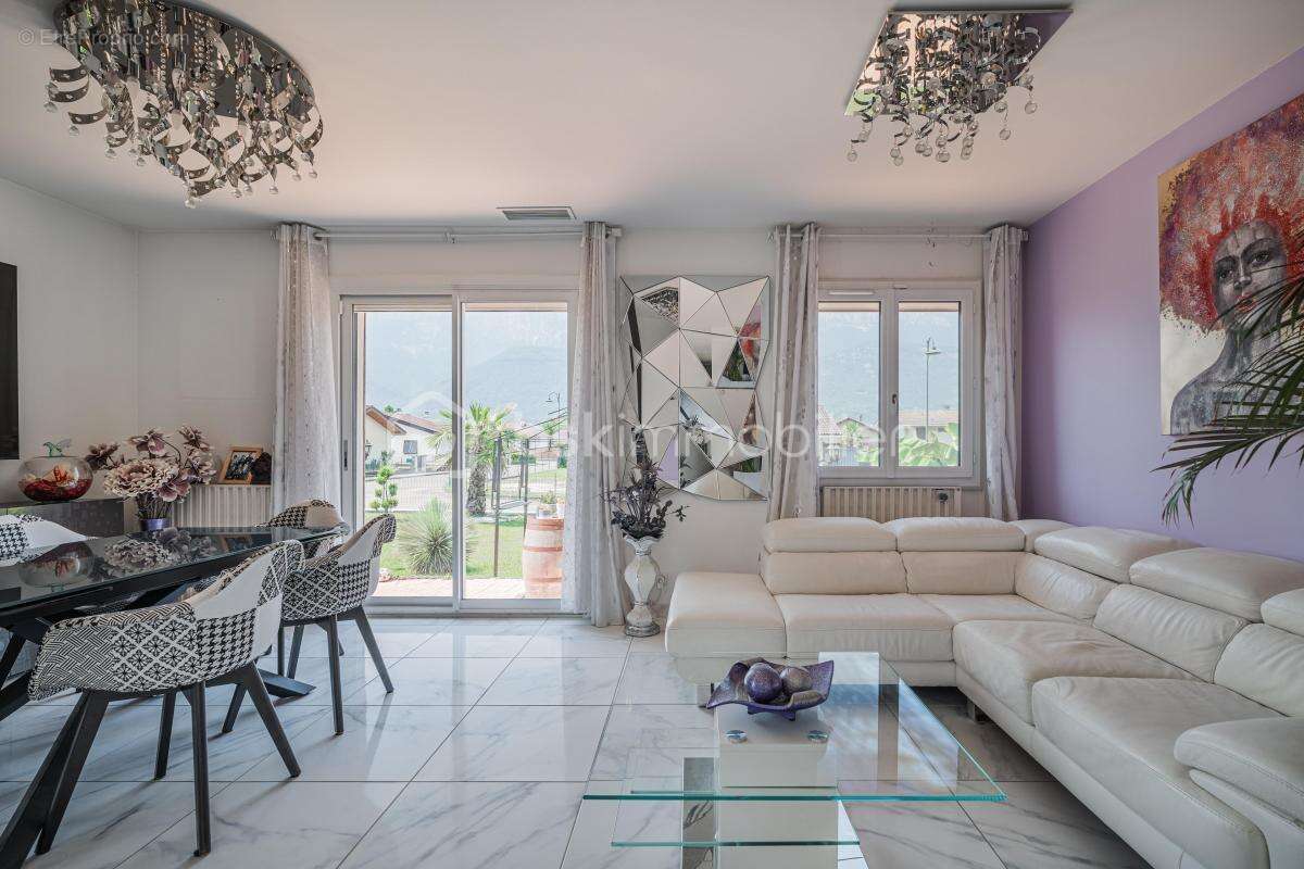 Maison à LE CHEYLAS