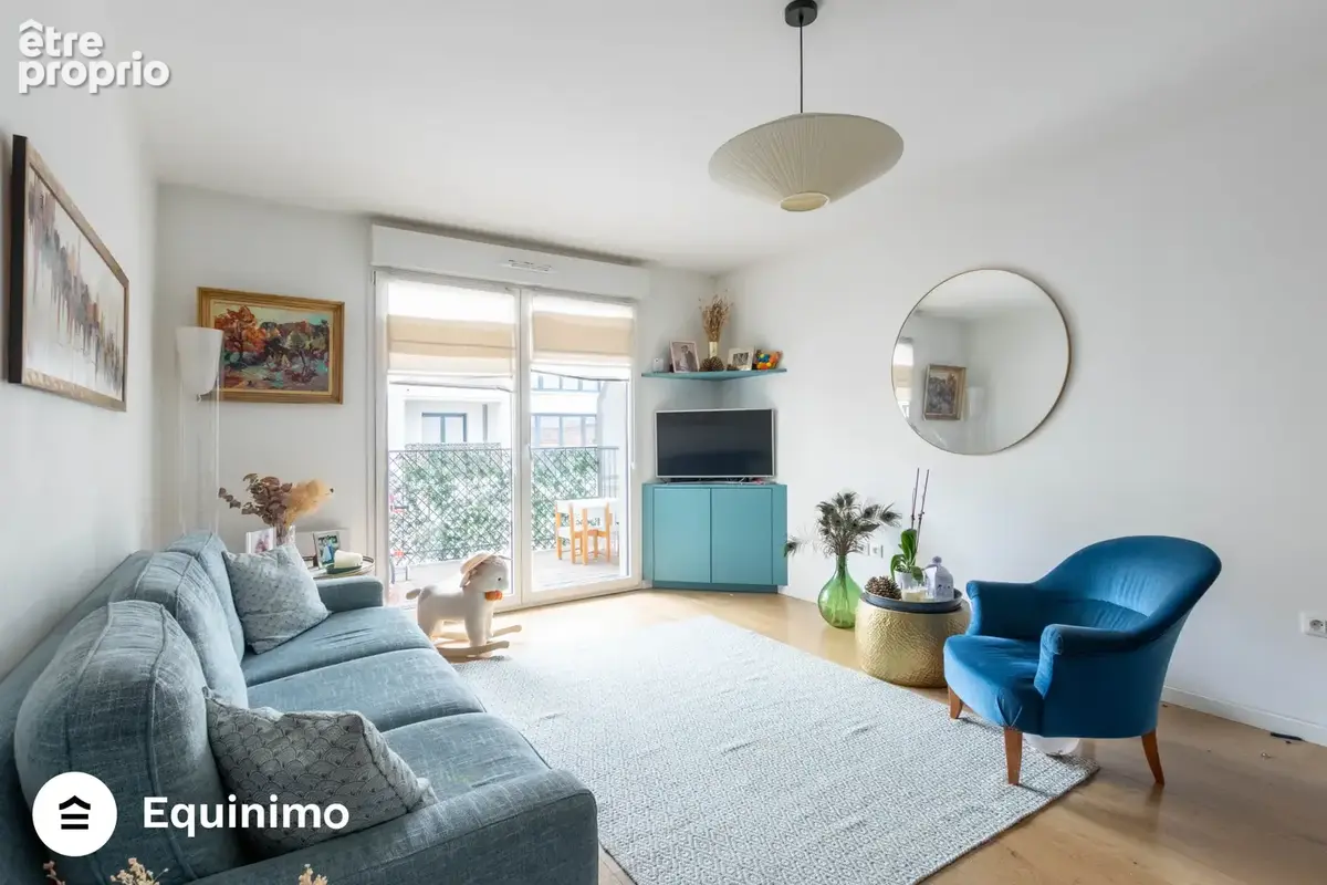Appartement à NEUILLY-SUR-SEINE