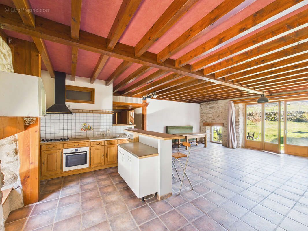 Maison à LA CHAISE-DIEU