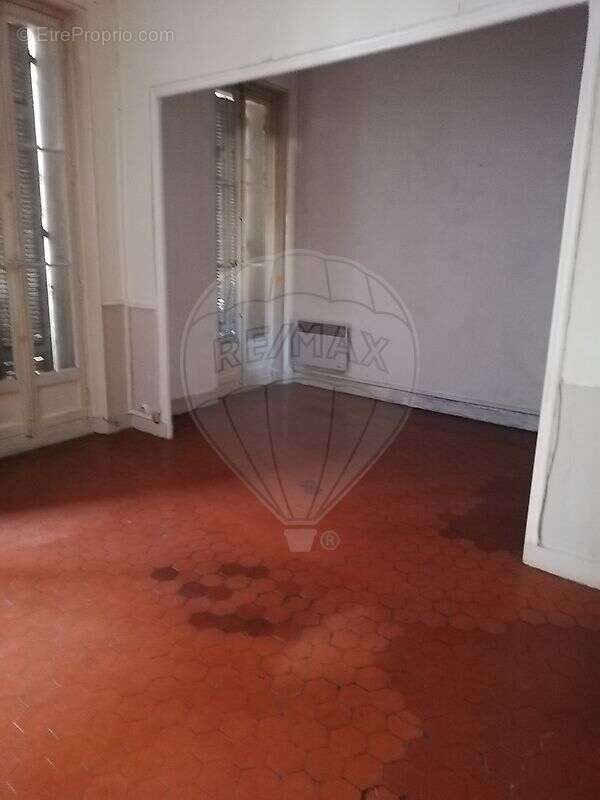 Autre à MARSEILLE-4E