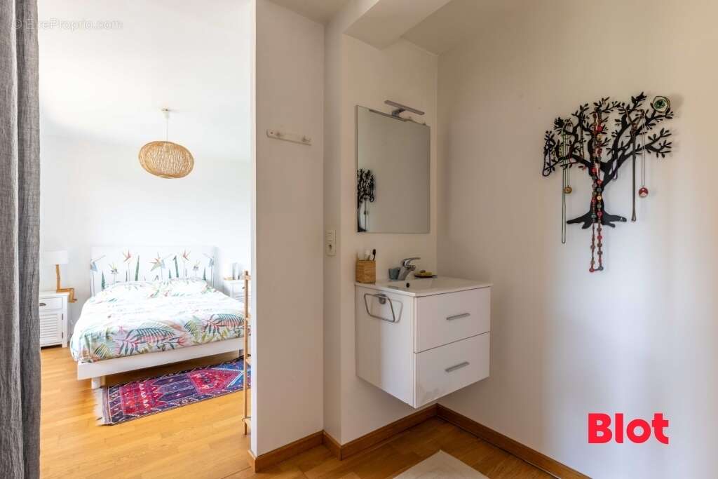 Maison 170 m² à Rennes  - photo 6