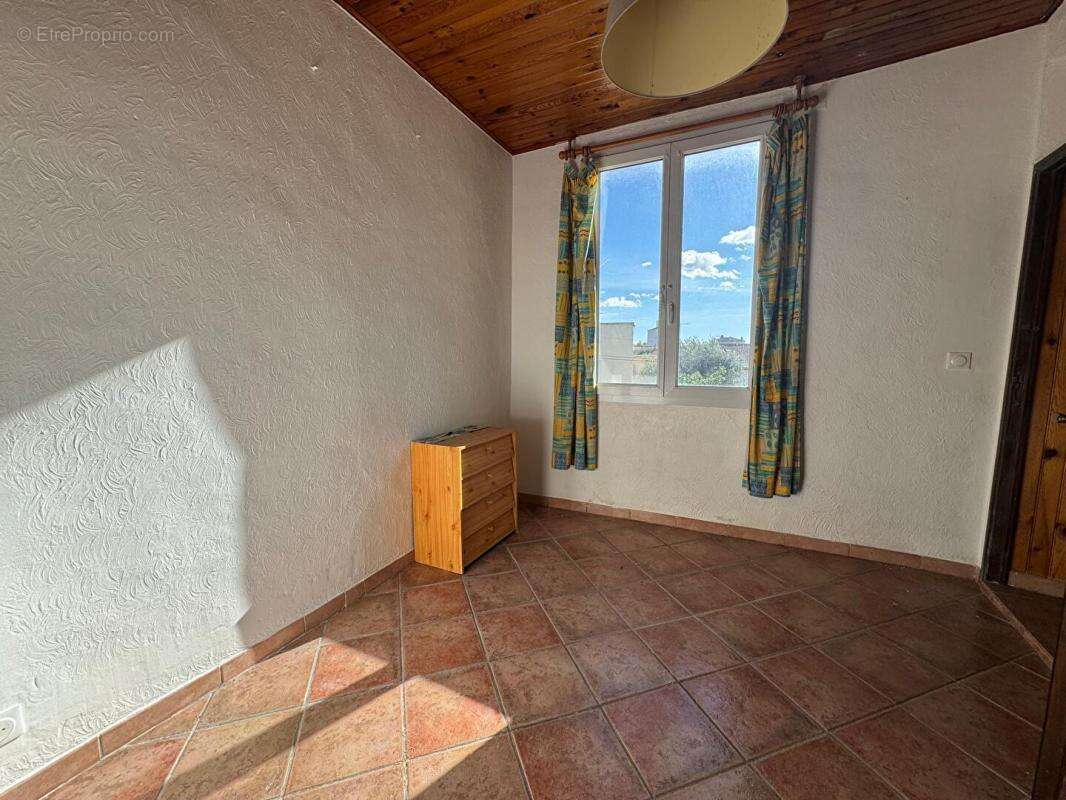 Appartement à MARSEILLE-15E