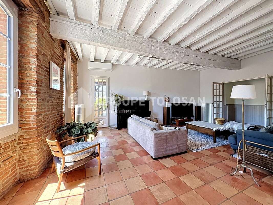 Maison à QUINT-FONSEGRIVES