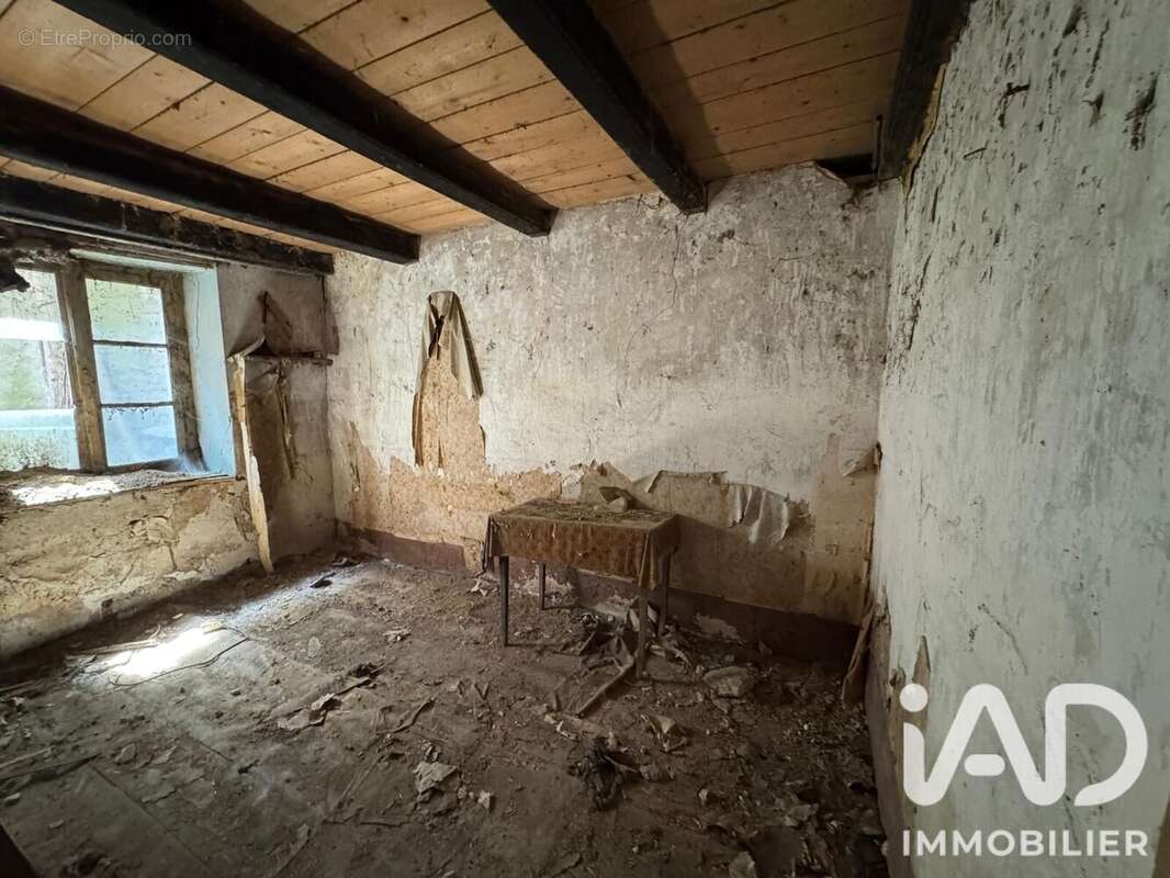 Maison 150 m² à Haillainville  - photo 7