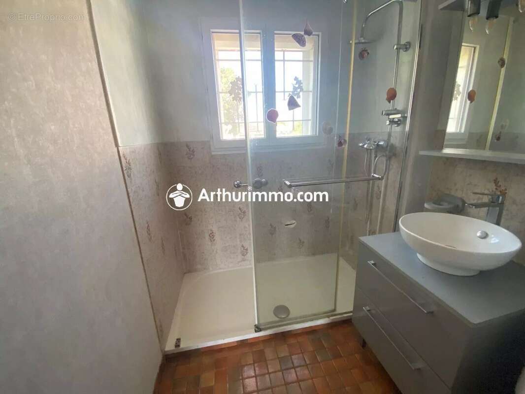 Maison à MATHA