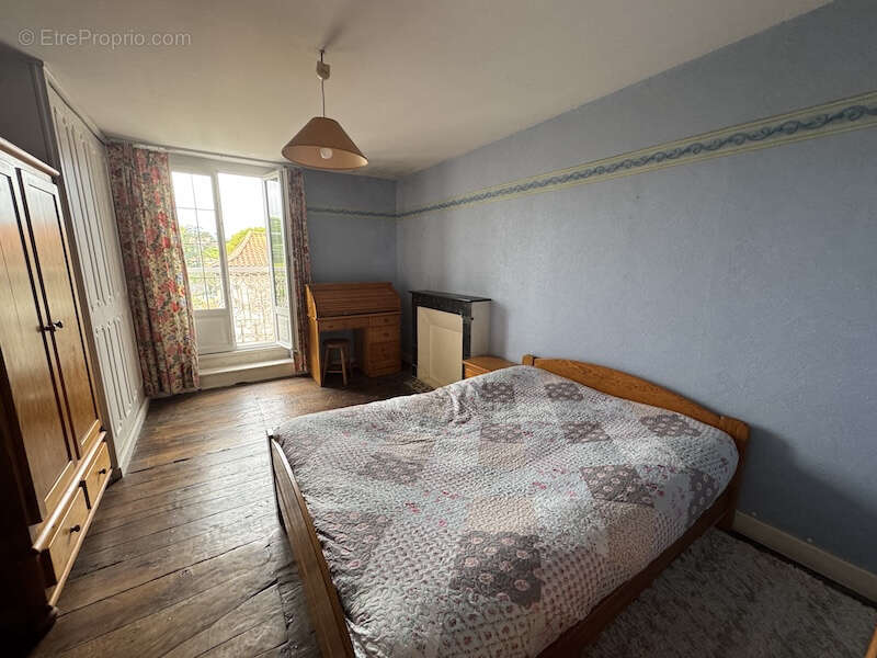 Spacieuse maison de village, a Riberac. - photo 5
