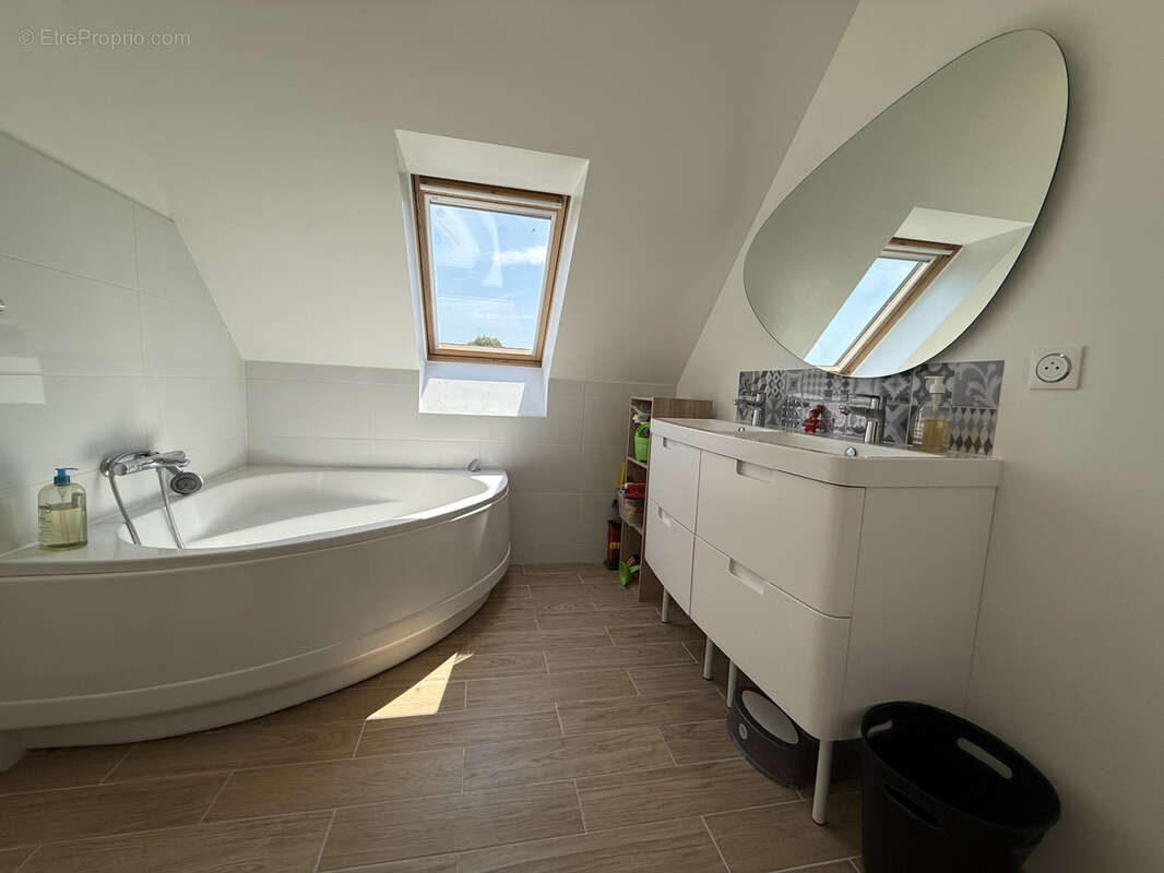 Sains-en-amienois maison 143 m2 en parfait etat-garage-jardin - photo 8