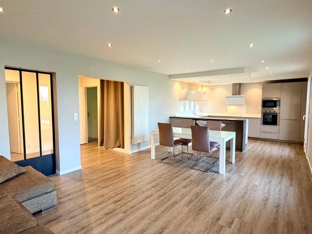 Appartement à CHAMBOURCY