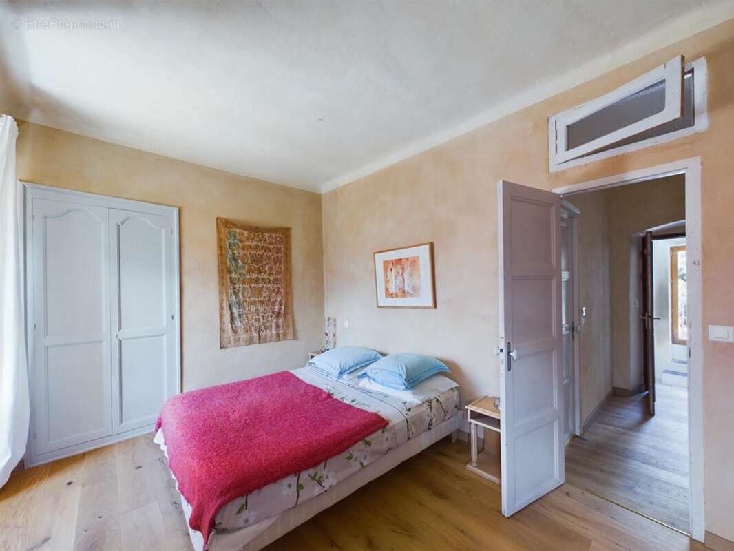 Maison à MONTEGROSSO