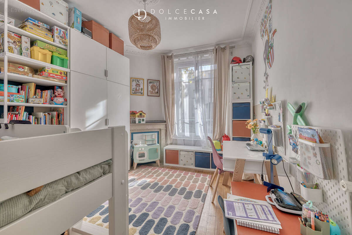 Appartement à NOGENT-SUR-MARNE