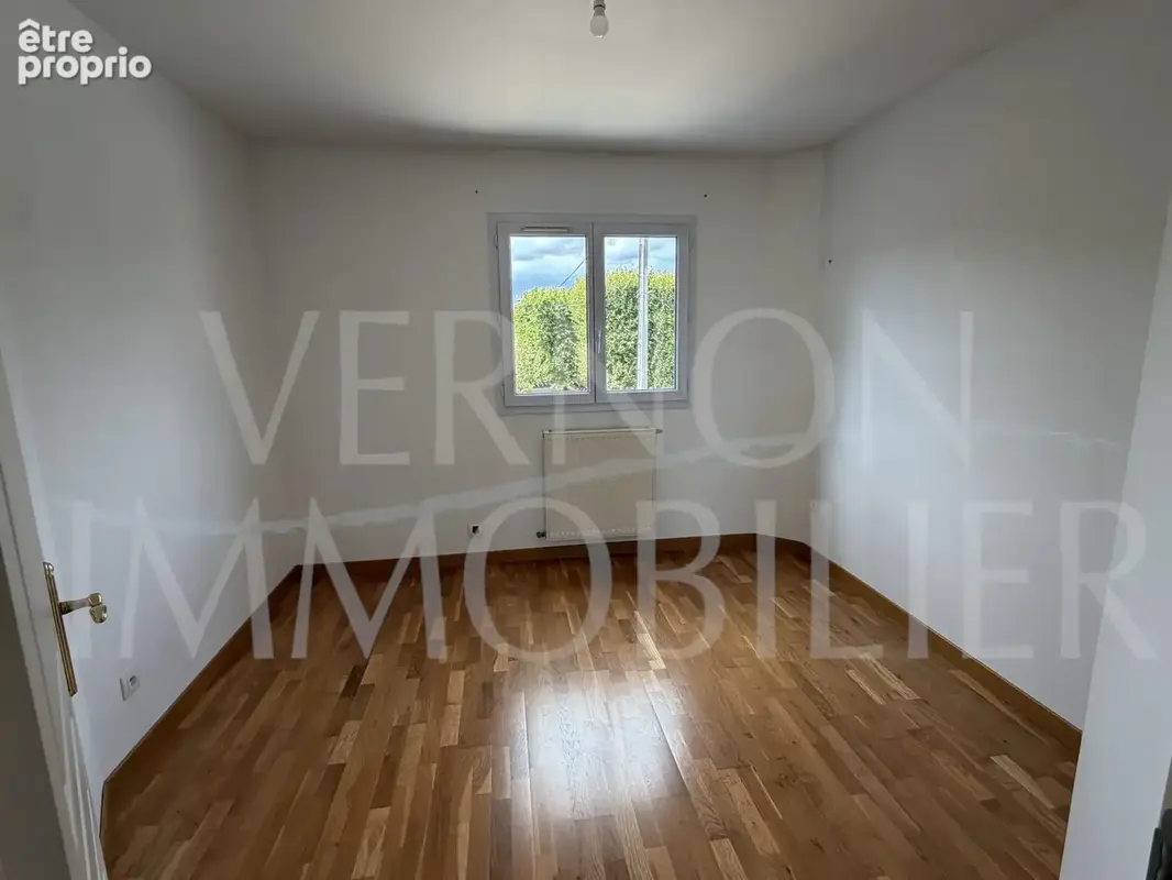 Maison 6 pièces 178 m² à vendre à Vernon (27200) - photo 6