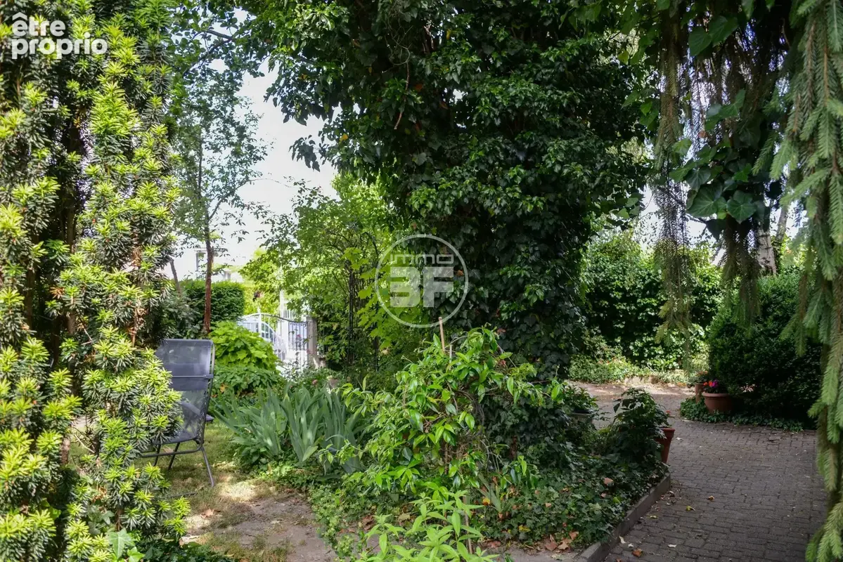 Maison 7 pièces 161 m² à vendre à Saint-Louis (68300) - photo 3