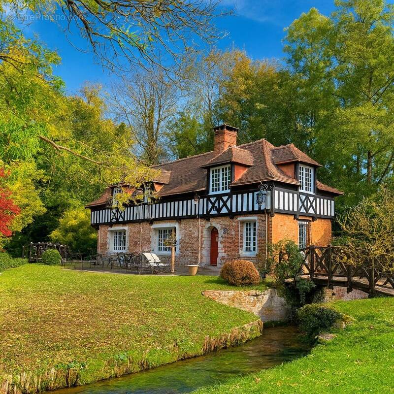 Maison à PACY-SUR-EURE