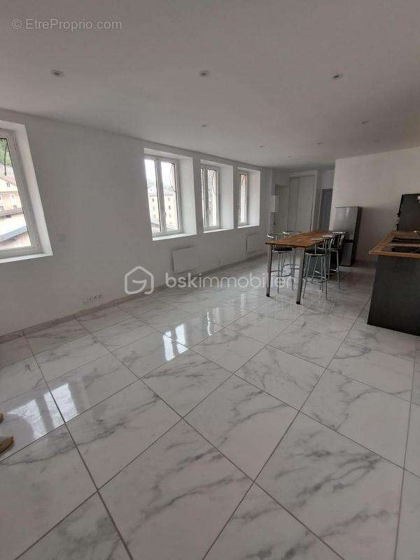 Appartement à MOREZ