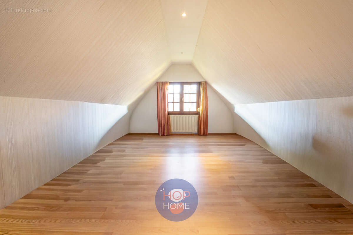 Maison à NEUVE-CHAPELLE