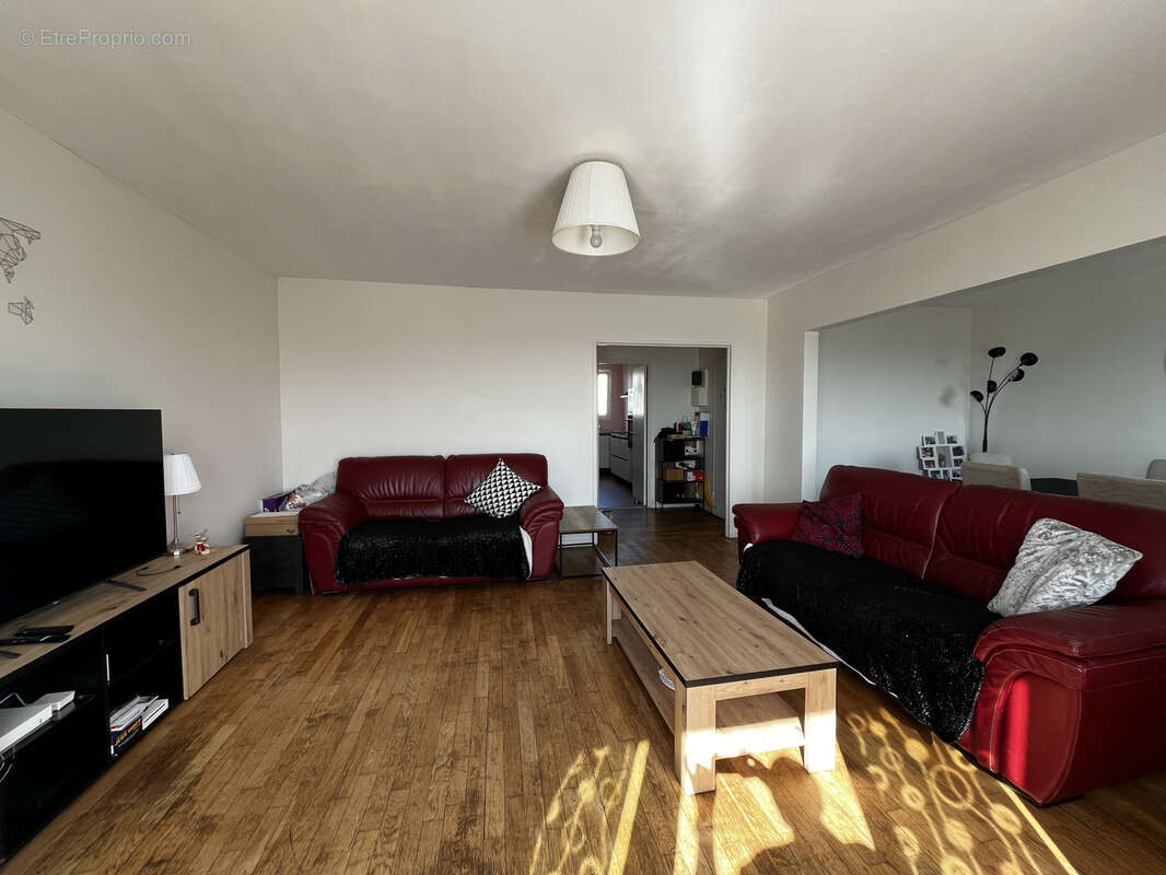 Appartement à SAINT-ANDRE-LES-VERGERS