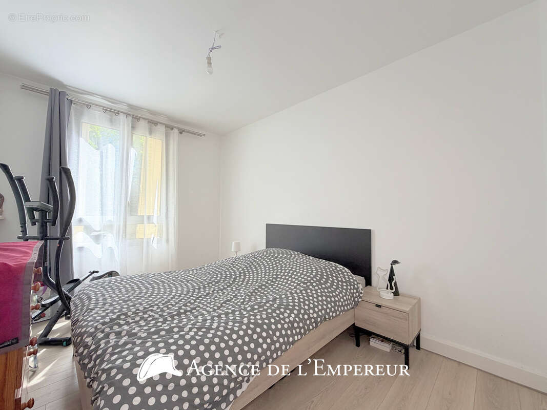 Appartement à RUEIL-MALMAISON