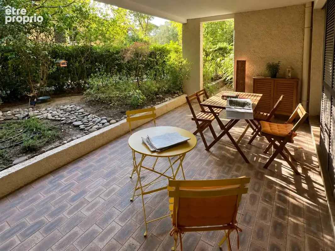 Les hameaux de la torse – 96 m² en rez-de-jardin avec terrasses - piscine - tout à pied - photo 2