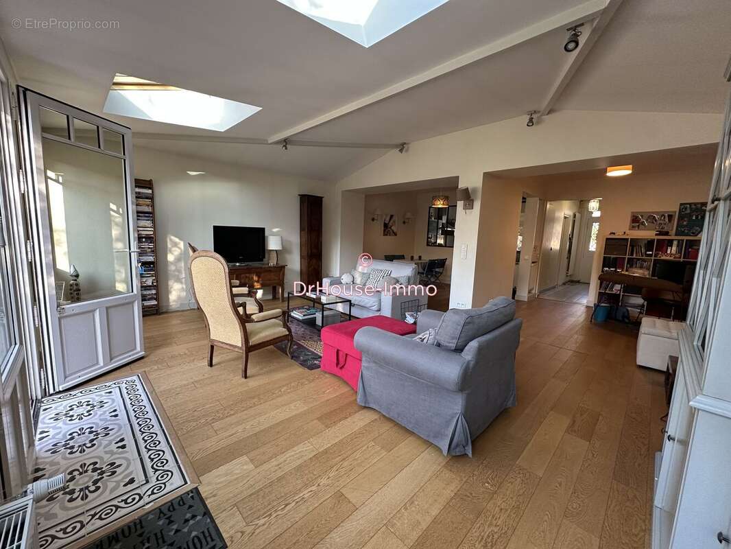 Maison à MANTES-LA-JOLIE