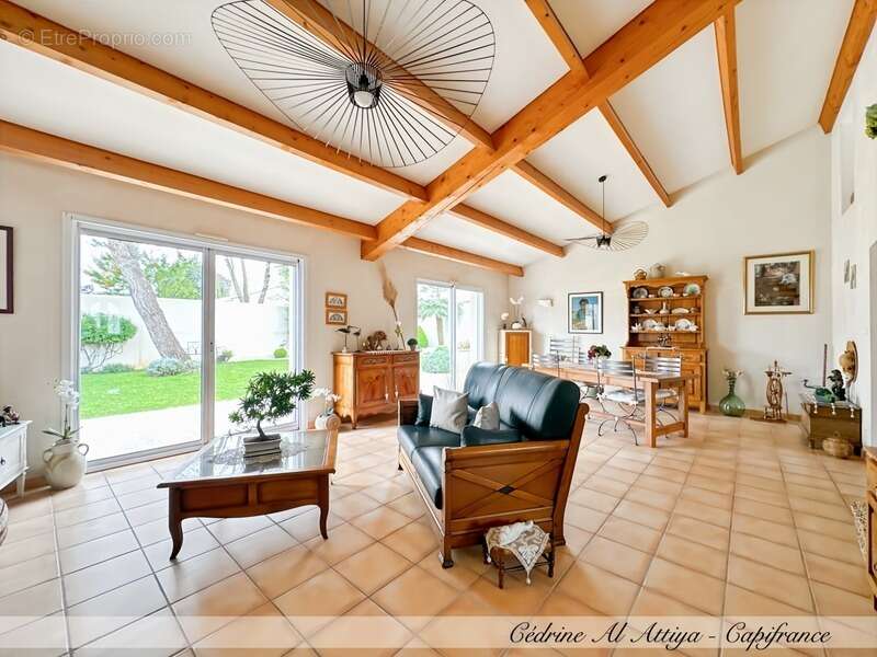 Maison à SAINT-XANDRE