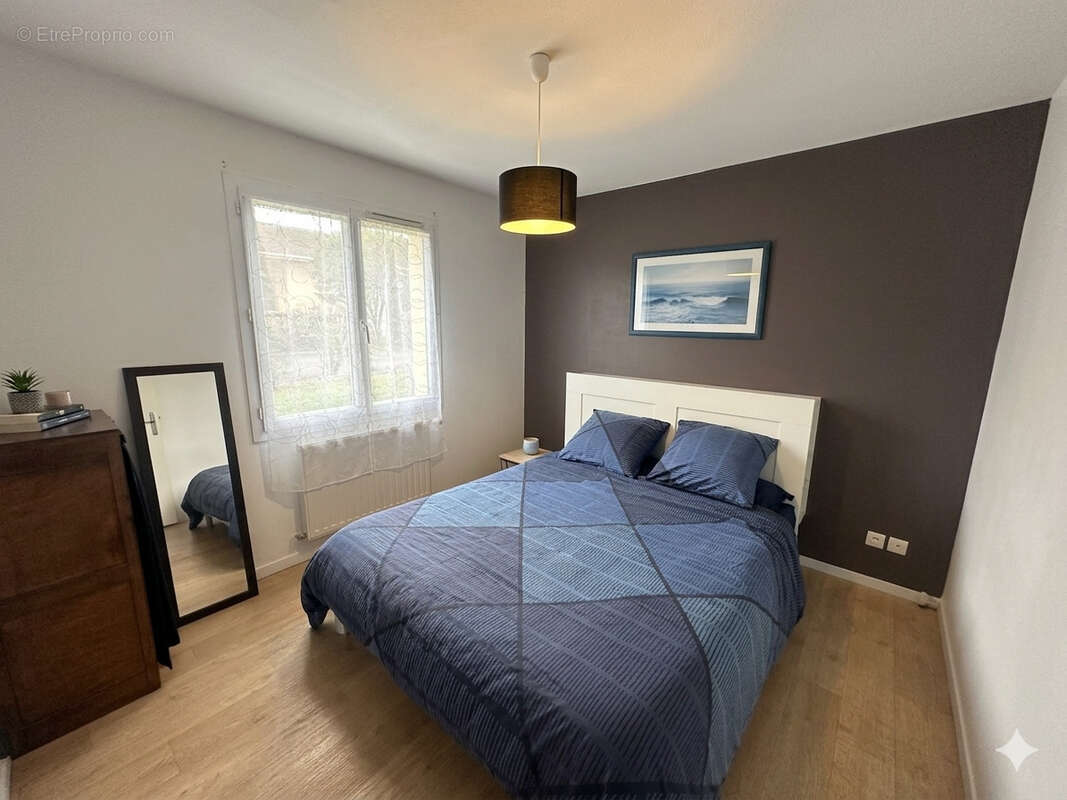 Maison à SAINT-ASTIER