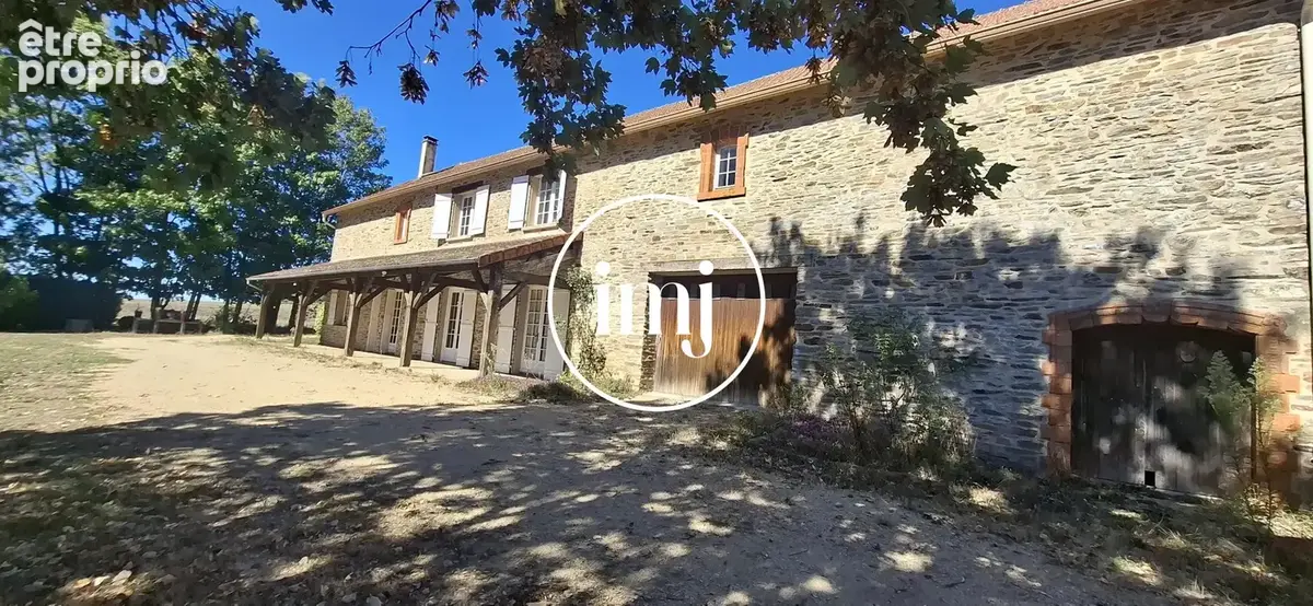 Maison 6 pièces 269 m² à vendre à Saint-Yrieix-La-Perche (87500) - photo 3