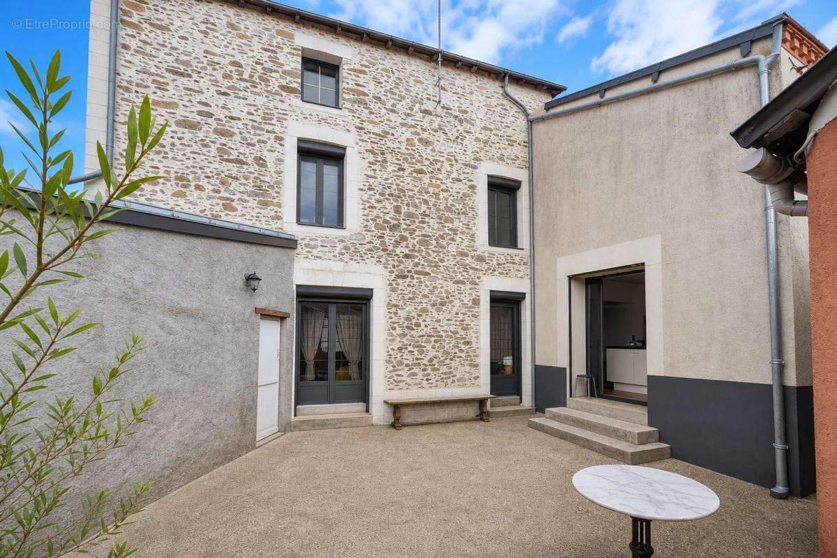 Charmante maison de 185 m² à Montrevault-sur-Èvre - photo 18