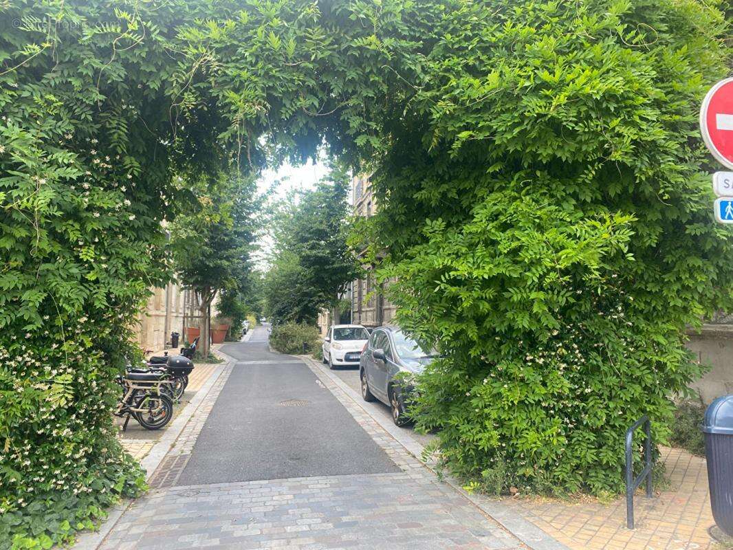 Maison de famille en pierre de caractère 142m² à Bordeaux - photo 2