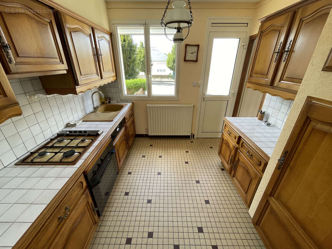 Maison à SABLE-SUR-SARTHE