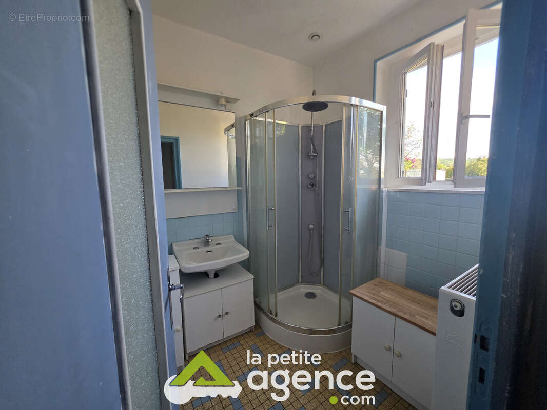 Maison à SAINT-AMAND-MONTROND