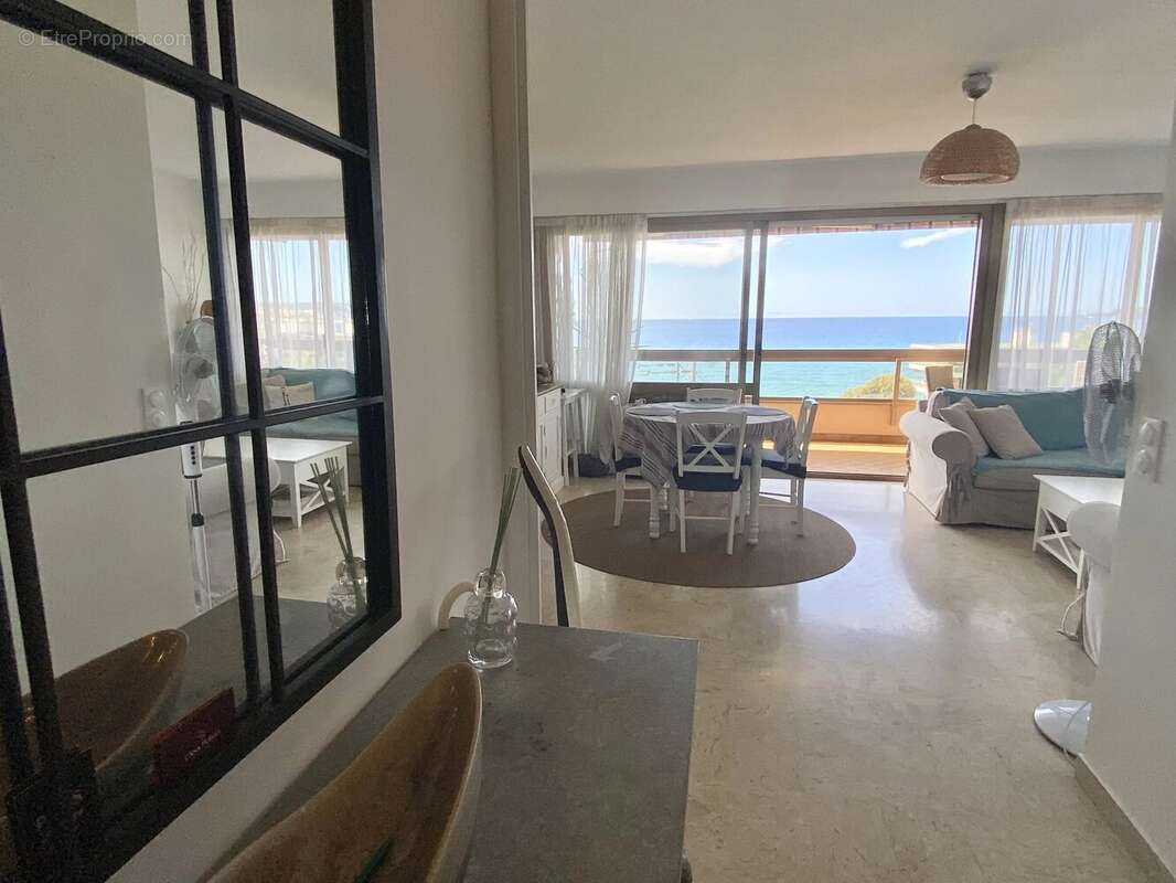 Appartement à MENTON
