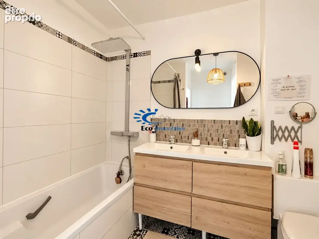 La rochelle la pallice  ensemble immobilier? 278 m²  jardin et piscine - photo 10