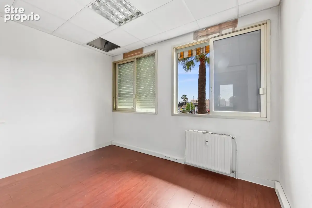 Commerce 159 m² à vendre à Cagnes-Sur-Mer (06800) - photo 2
