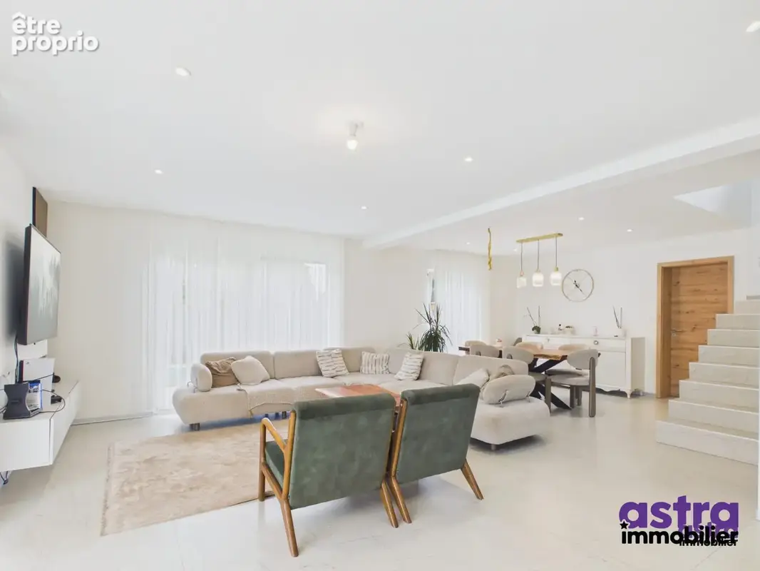 Maison 7 pièces 170 m² à vendre à Walheim (68130) - photo 2