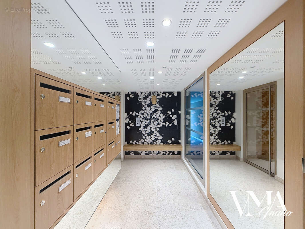 Appartement à COLLONGES-AU-MONT-D'OR