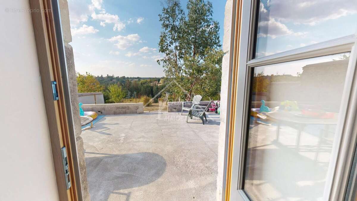 Maison coup de cœur avec vue imprenable sur l’Abbaye de Chantelle - photo 27