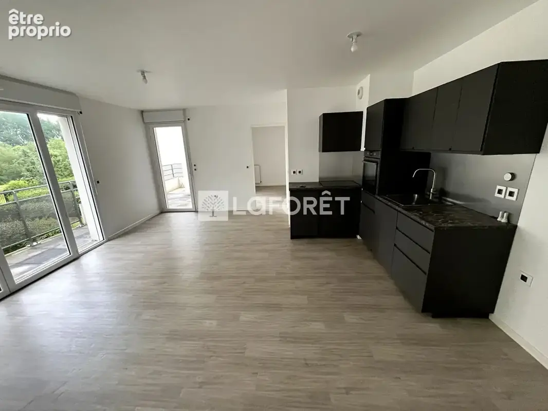 Photo Appartement à Hardricourt au prix de 229 000€