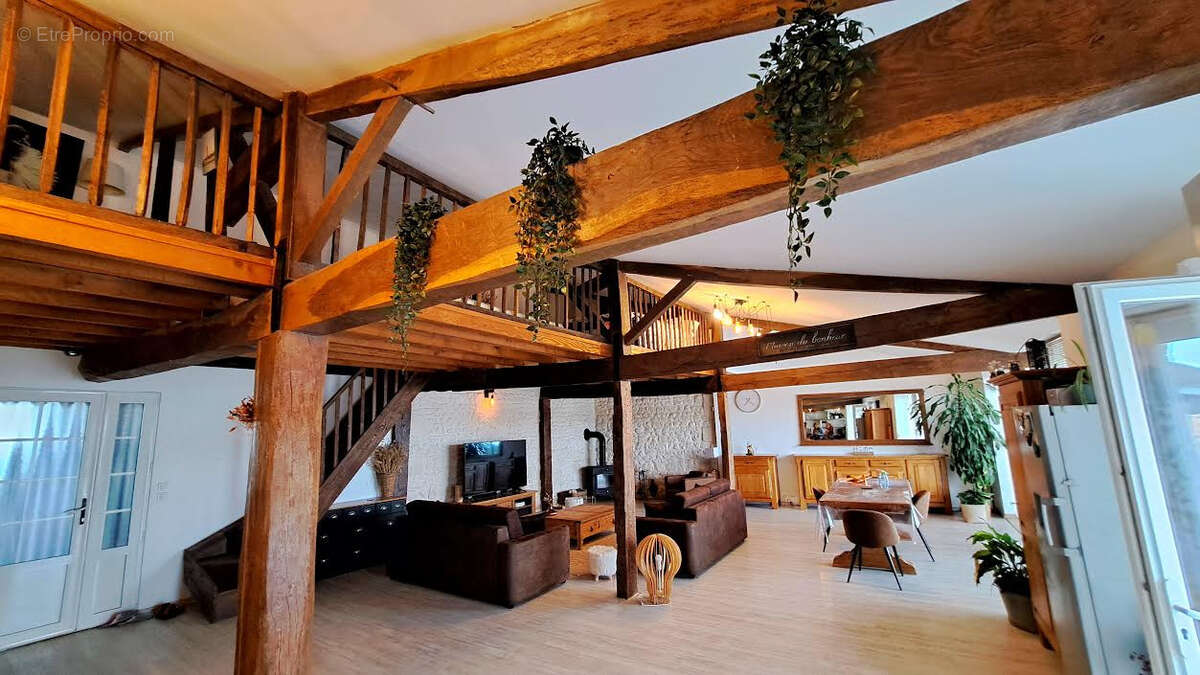 Maison à GUITINIERES