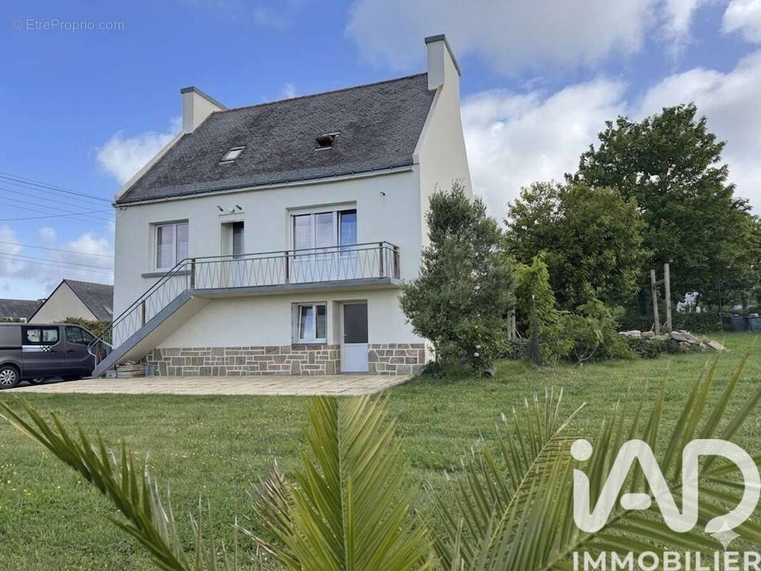 Photo 1 - Maison à PLOUHINEC