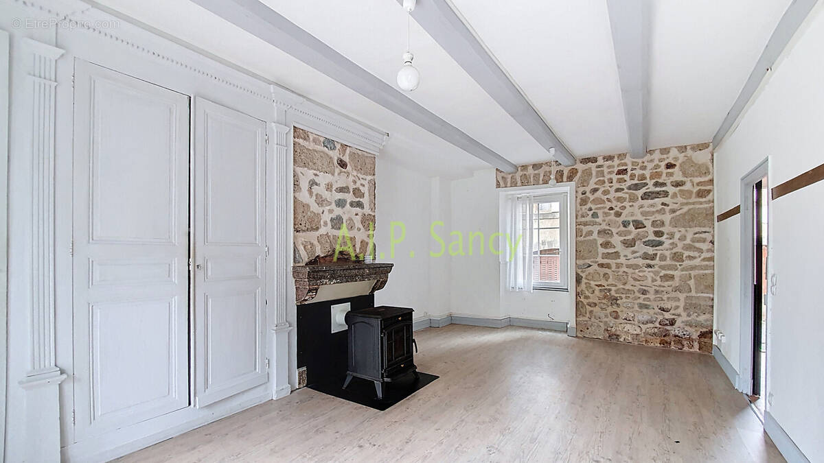 Maison à SAINT-NECTAIRE