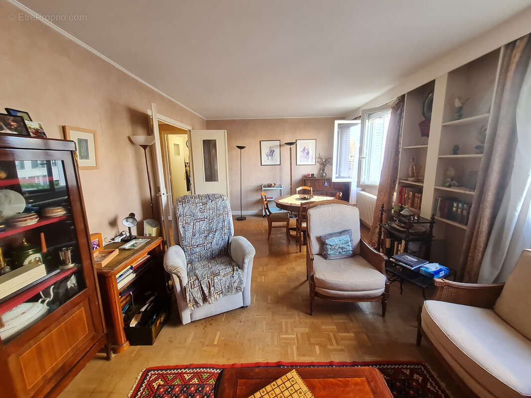 Appartement à BOULOGNE-BILLANCOURT