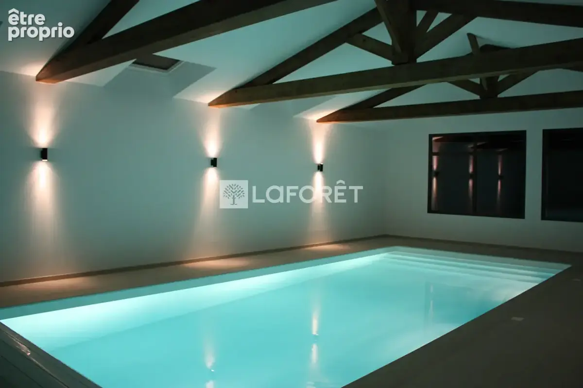 Propriété familiale de charme aux portes de Saintes (Chermignac) - photo 2
